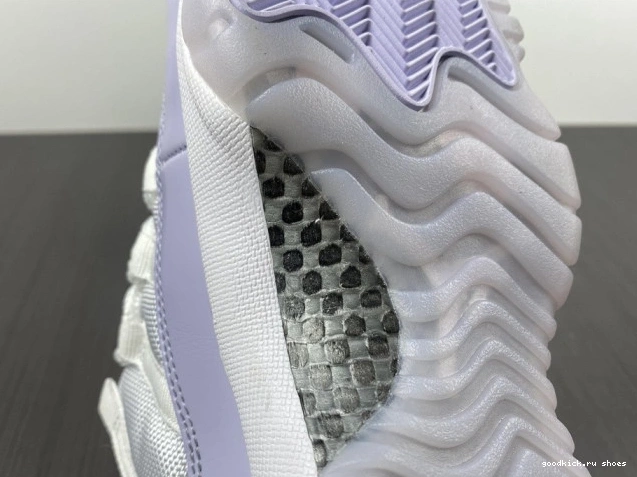 Rep Jordan AH7860-101 Violet Pure WMNS Air Low 11 0630